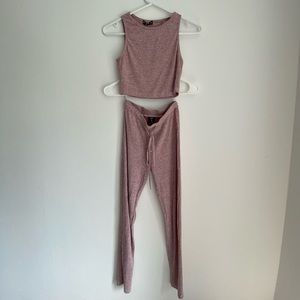 Set of 2 lounge set!